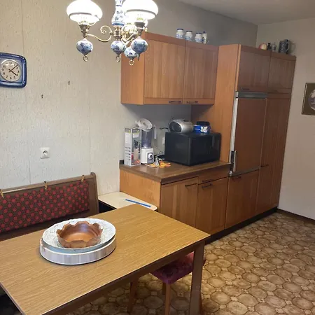 Apartment Wg In Homberg Efze, Monteurzimmer, 2 Erwachsene, 1 Doppelzimmer Nr 3